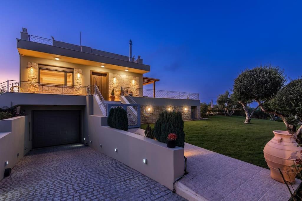 Villa Luna Skalanion Buitenkant foto